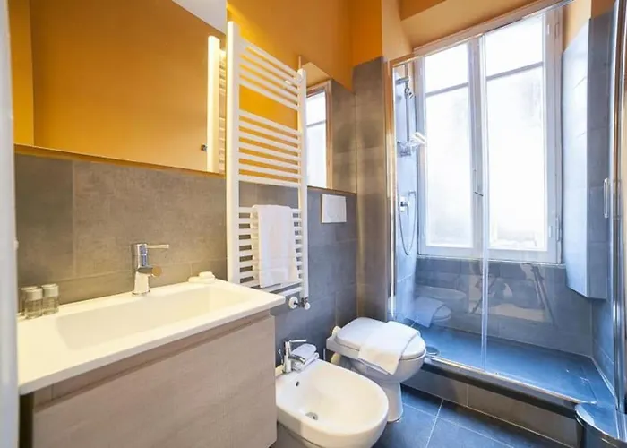 Monti 3 Bedroom Colisseum