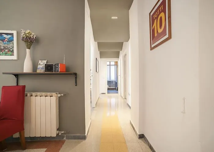 Monti 3 Bedroom Colisseum * Roma